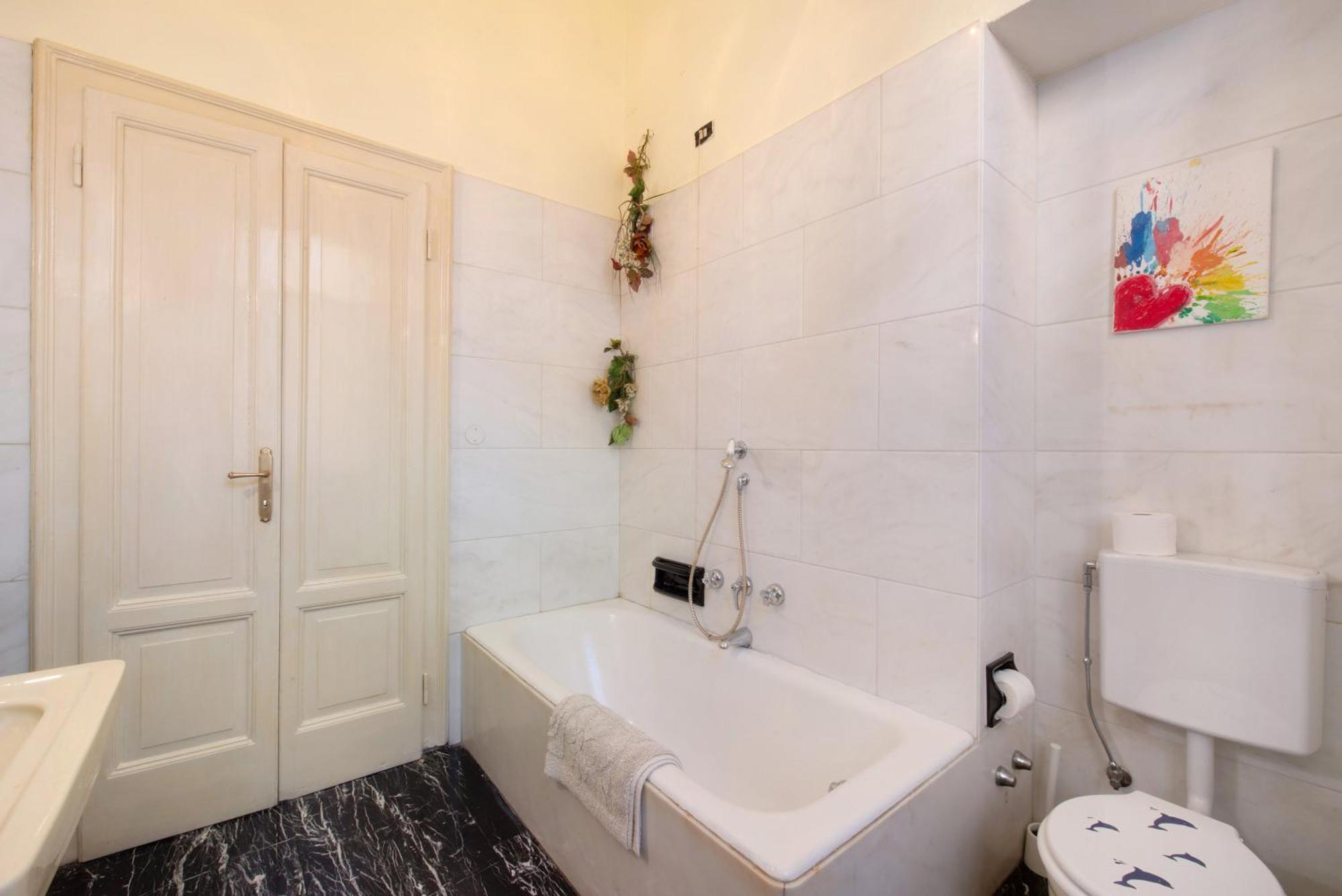 App Mughetto In Villa Marchello Brunate Exteriér fotografie